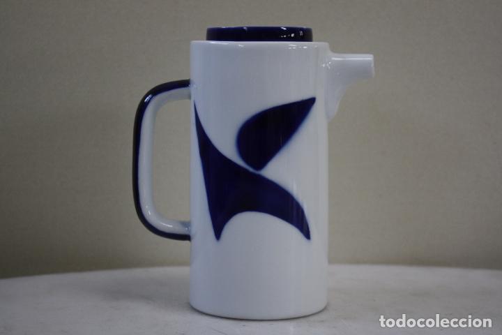 Antig&uuml;edades: CAFETERA DE SARGADELOS. SELLO INCISO EN BASE. - Foto 2