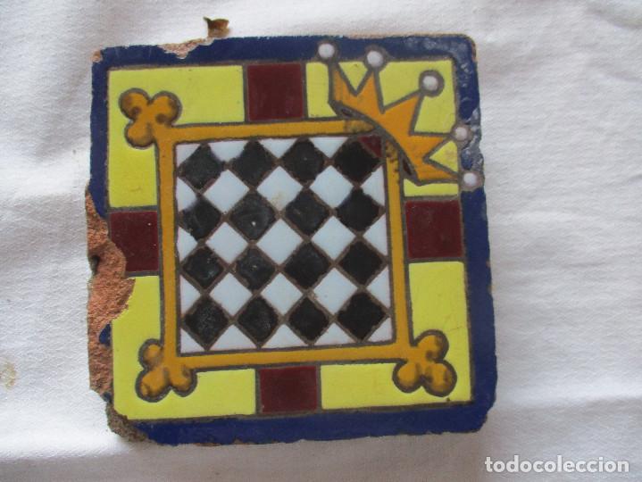 Antig&uuml;edades: Azulejo Ramos Rejano Heraldico - Foto 1