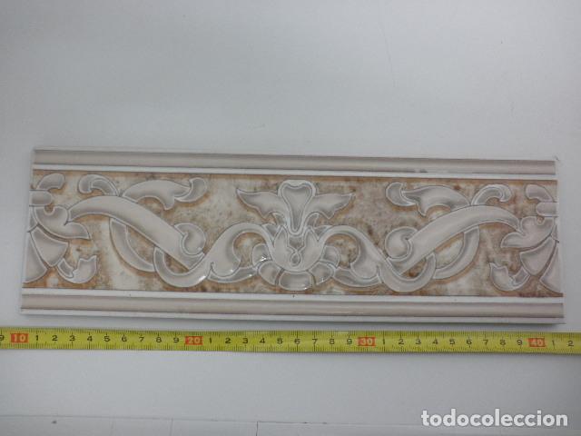 Antig&uuml;edades: 10 units x Cenefa - ABS - Foto 1