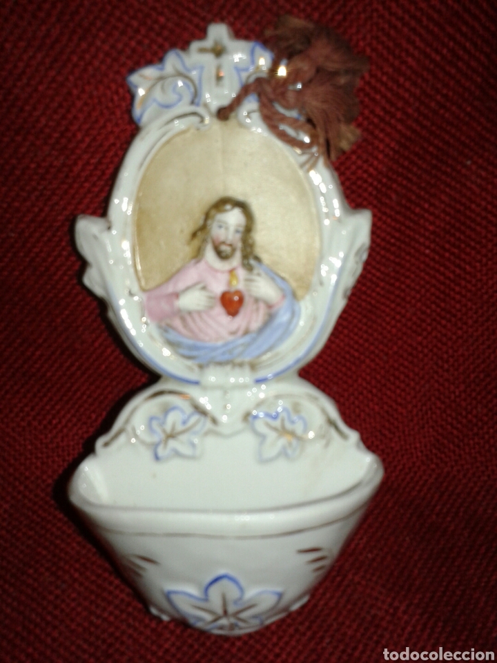 Antig&uuml;edades: ANTIGUA BENDITERA PORCELA - Foto 1