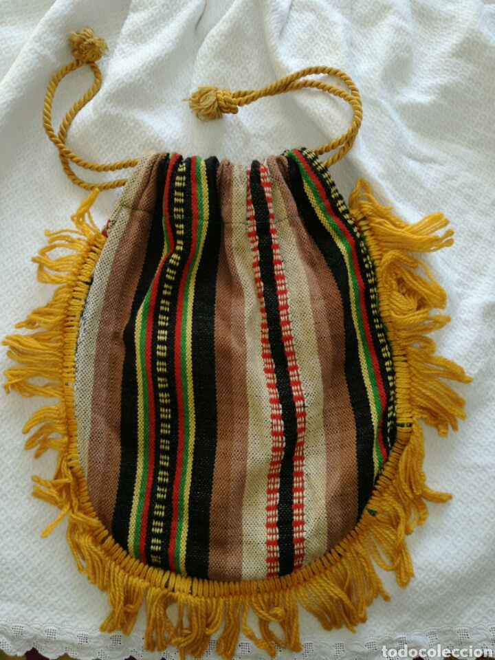 Antig&uuml;edades: Antiguo bolso limosnera - Foto 3