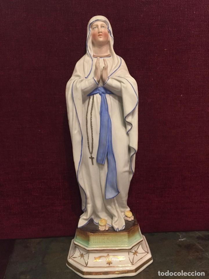 Antig&uuml;edades: Virgen de Lourdes de biscuit s. XIX - Foto 1