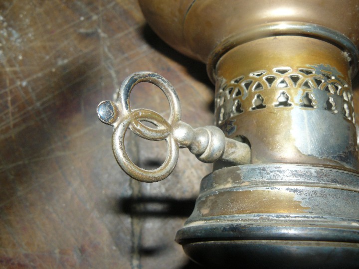 Antig&uuml;edades: LAMPARA DE SOBREMESA - FORMA DE QUINQU&Eacute; - Foto 11