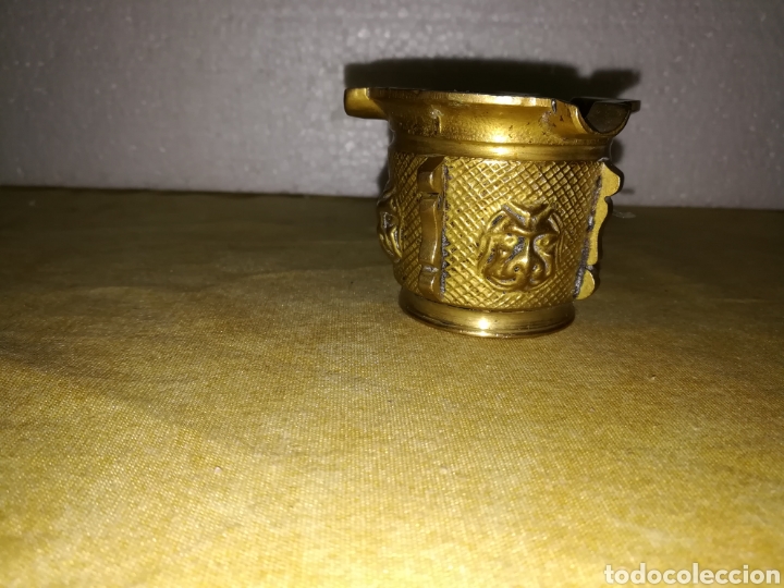 Antig&uuml;edades: Cenicero Almirez en bronce. - Foto 1