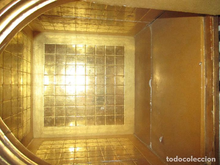 Antig&uuml;edades: Sagrario de madera tallada y pan de oro - Foto 5