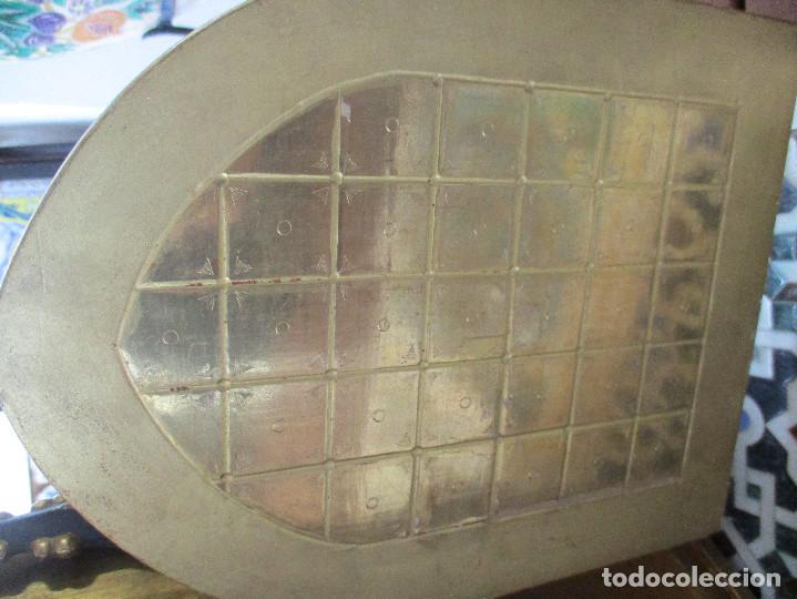 Antig&uuml;edades: Sagrario de madera tallada y pan de oro - Foto 6