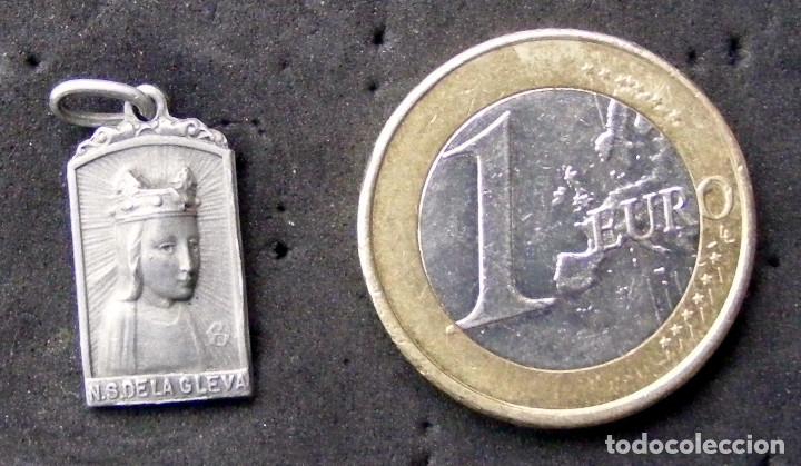 Antig&uuml;edades: MEDALLA, N.S. DE LA CLEVA - Foto 1
