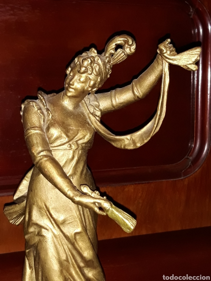 Antig&uuml;edades: Figura de dama - Foto 2