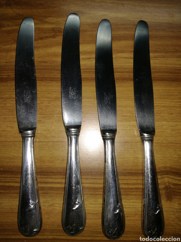 Antig&uuml;edades: 4 cuchillos Dalia - Foto 1