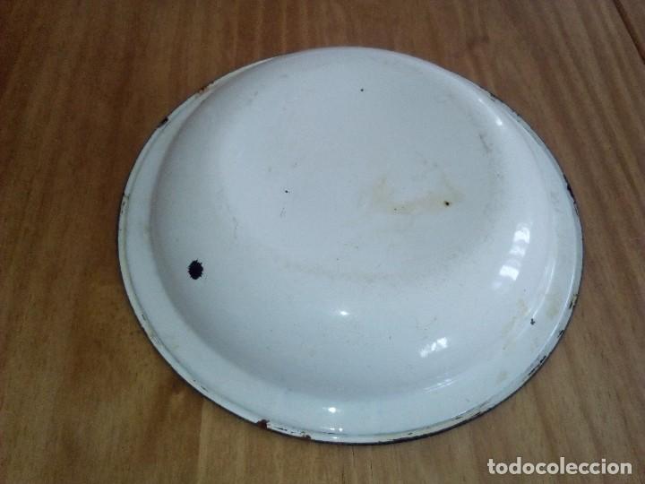 Antig&uuml;edades: Plato esmaltado - Foto 2