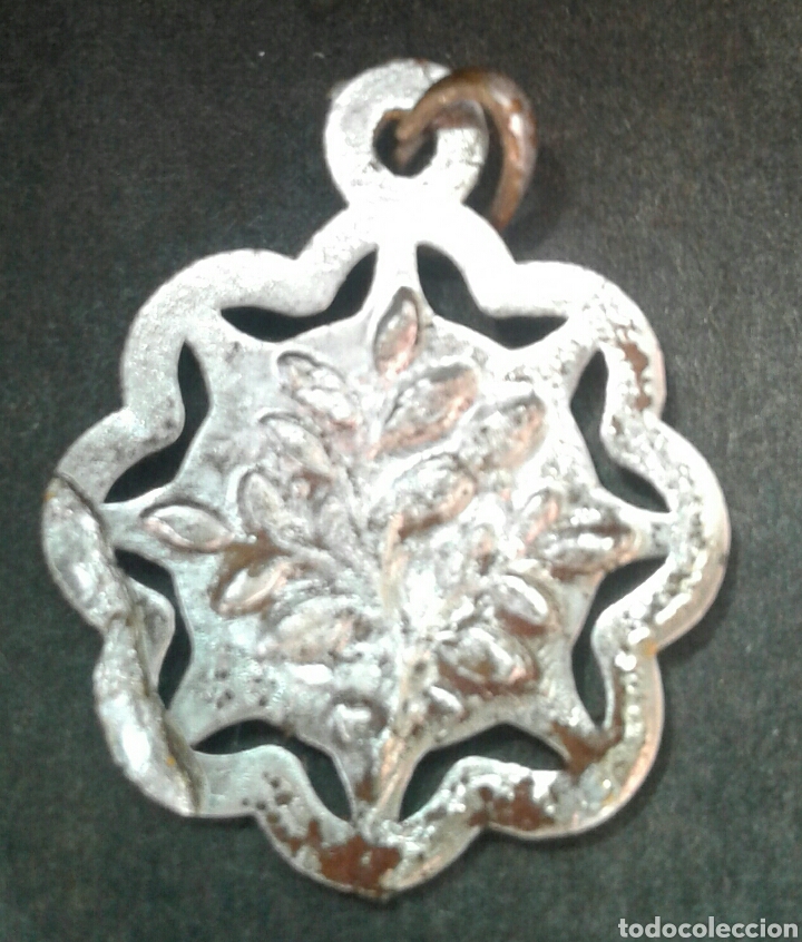 Antig&uuml;edades: Peque&ntilde;a medalla religiosa - Foto 2