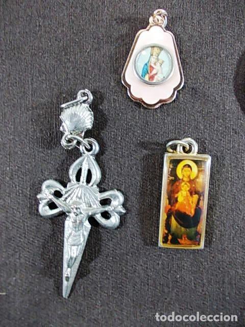 Antig&uuml;edades: LOTE DE MEDALLAS RELIGIOSAS VARIADAS - Foto 3