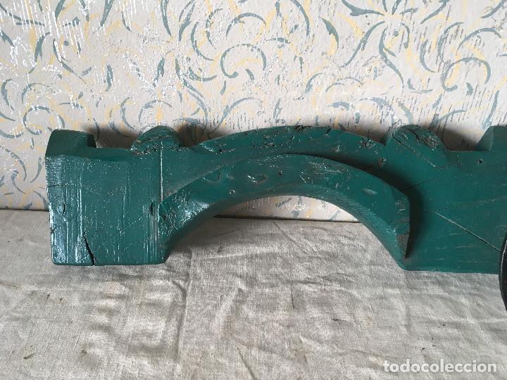 Antig&uuml;edades: YUGO CON HERRADURAS PARA PERCHA - Foto 3