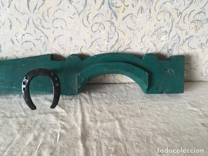 Antig&uuml;edades: YUGO CON HERRADURAS PARA PERCHA - Foto 7