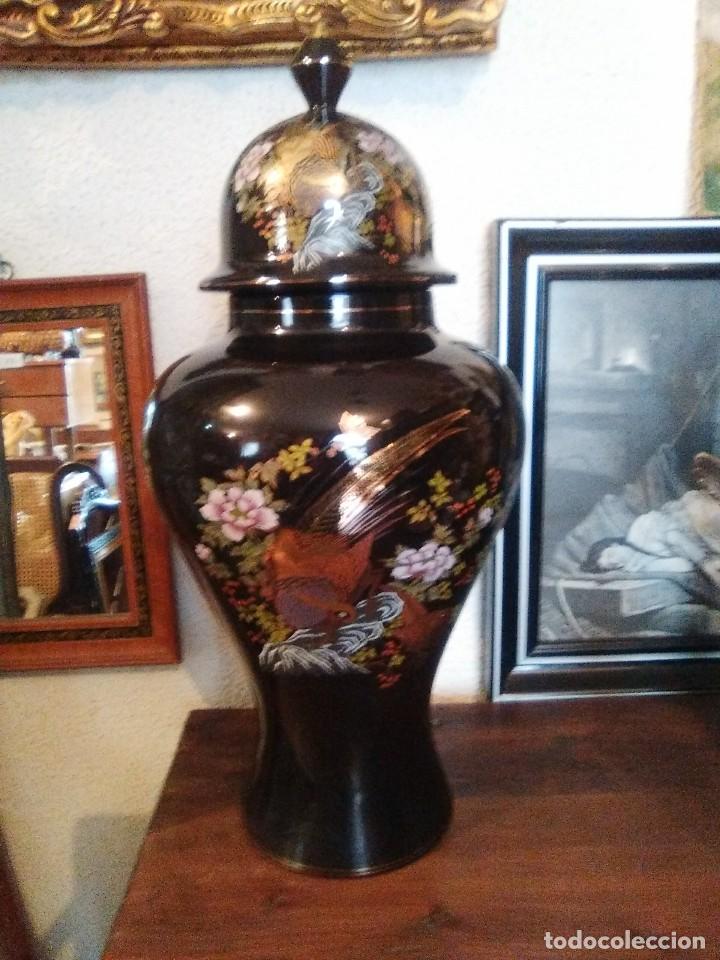 Antig&uuml;edades: Jarr&oacute;n chino con tapa - Foto 1
