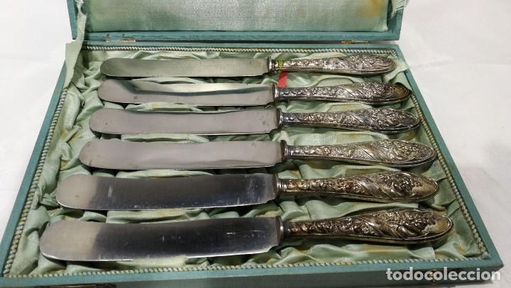 Antig&uuml;edades: Juego de 6 cuchillos con ba&ntilde;o de plata