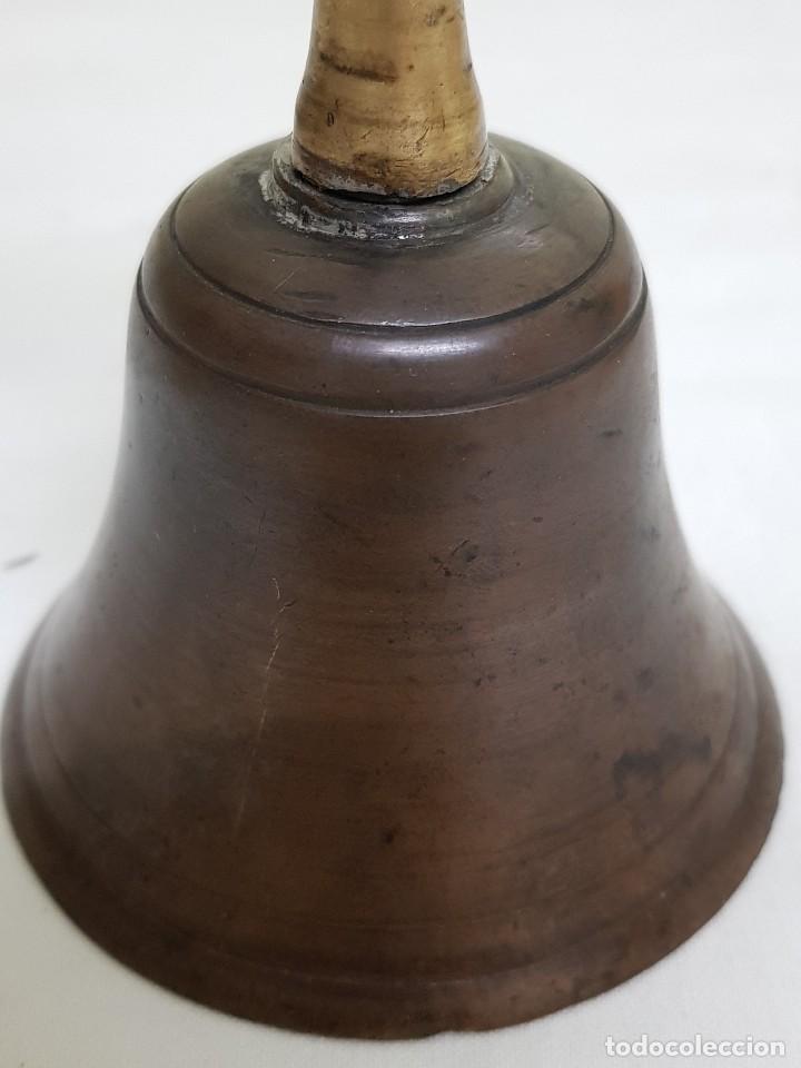 Antig&uuml;edades: Campana de bronce antigua - Foto 3
