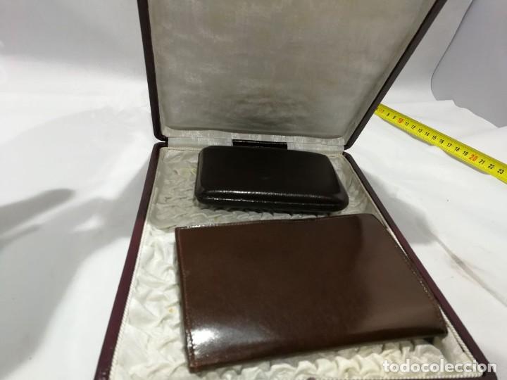 Antig&uuml;edades: Estuche de pitillera y cartera. - Foto 2