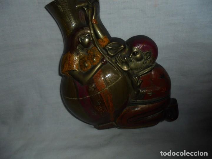 Antig&uuml;edades: FLORERO DE BRONCE PARA COLGAR - Foto 2