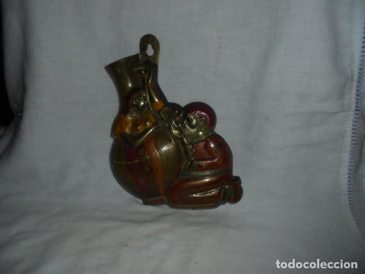 Antig&uuml;edades: FLORERO DE BRONCE PARA COLGAR - Foto 6