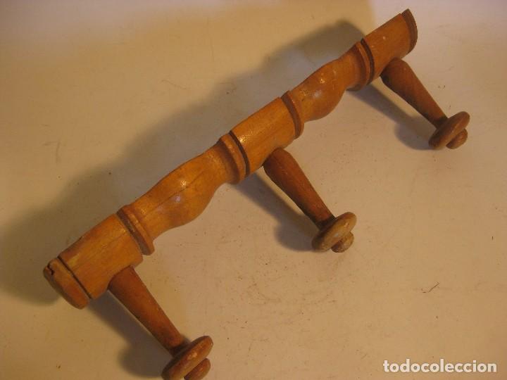 Antig&uuml;edades: ANTIGUO PERCHERO TORNEADO - Foto 2