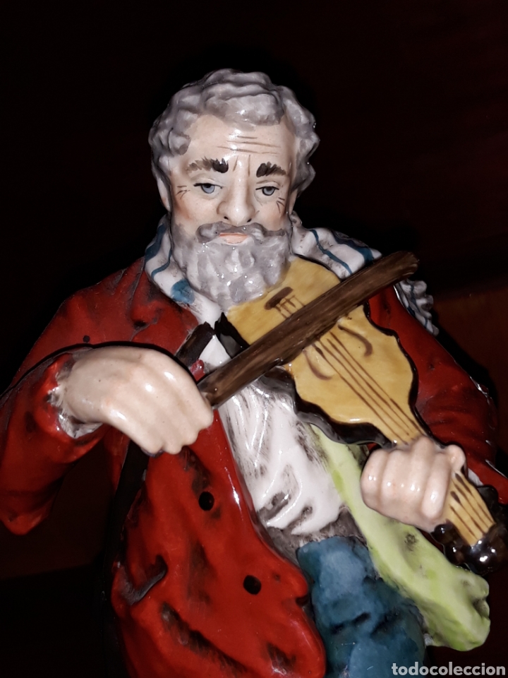 Antig&uuml;edades: Figura de violinista - Foto 4