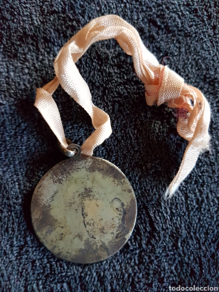 Antig&uuml;edades: Antigua medalla plata virgen - Foto 2