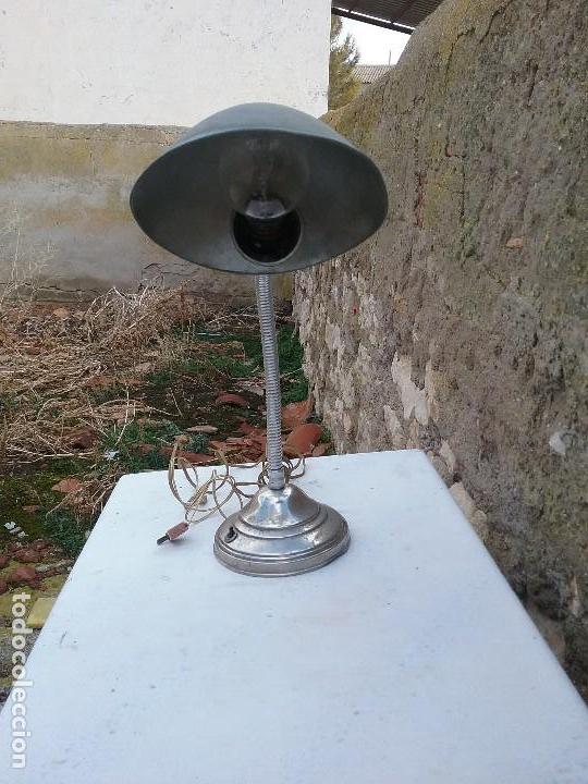 Antig&uuml;edades: Flexo, lampara de mesa. - Foto 3