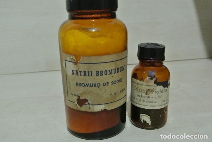 Antig&uuml;edades: DOS BOTELLAS DE FARMACIA - Foto 2
