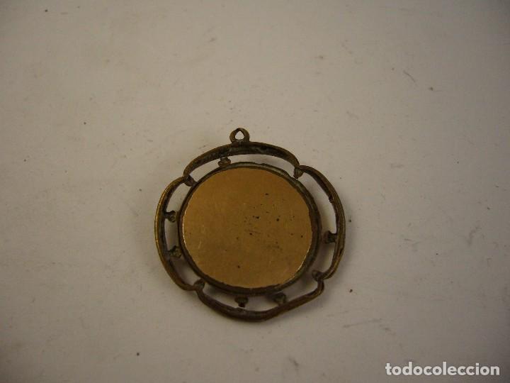 Antig&uuml;edades: Antigua Medalla religiosa - Foto 2