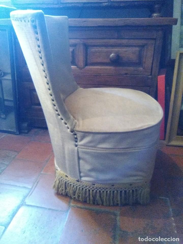 Antig&uuml;edades: Sill&oacute;n descalzadora. - Foto 2