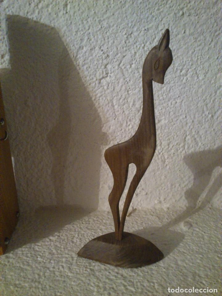 Antig&uuml;edades: CERVATILLO DE MADERA - Foto 2