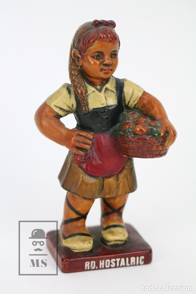 Antiquit&eacute;s: Escultura de Resina Policromada - Ni&ntilde;a Catalana Con Fruta - RD. Hostalrich/Hostalric
