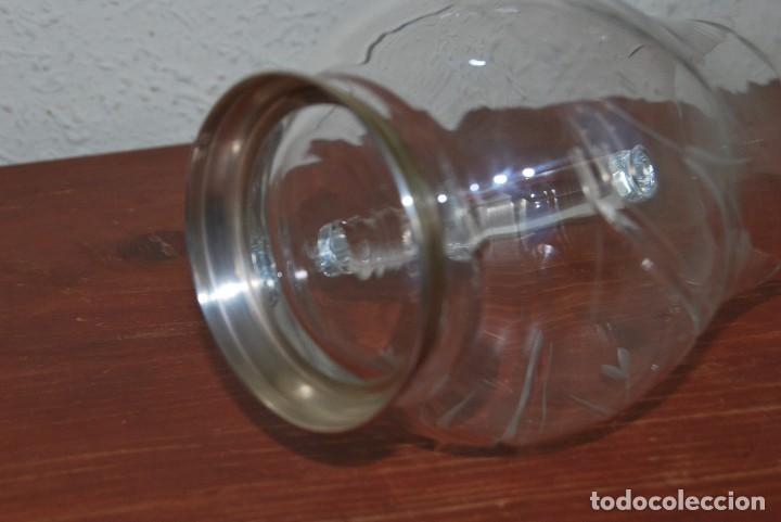 Antig&uuml;edades: JARRA DE CRISTAL TALLADO Y PLATA - Foto 7