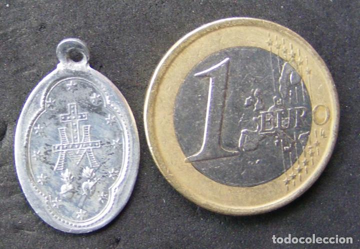 Antig&uuml;edades: MEDALLA RELIGIOSA - Foto 2
