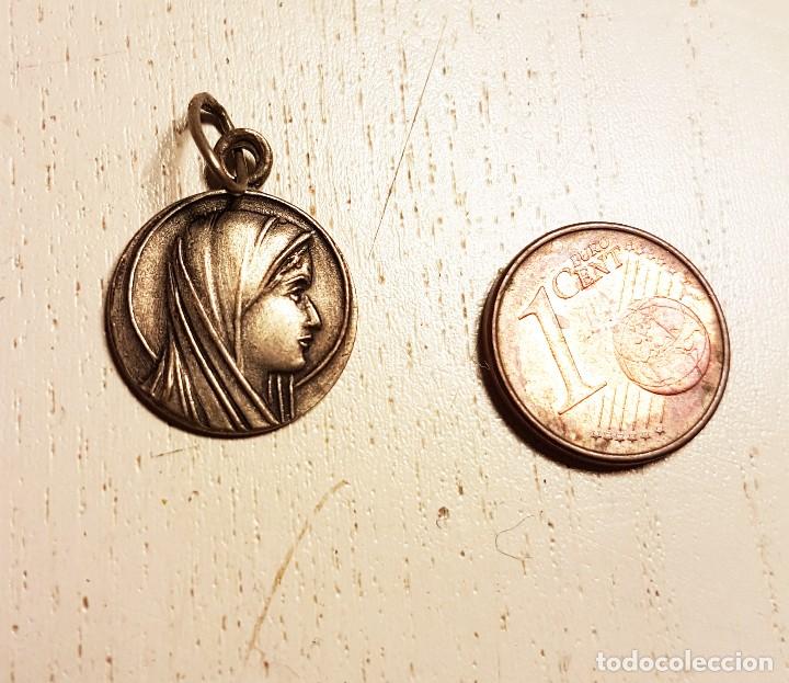 Antig&uuml;edades: MEDALLA ROSTRO VIRGEN MAR&Iacute;A - Foto 1