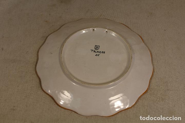 Antig&uuml;edades: plato de talavera - Foto 2