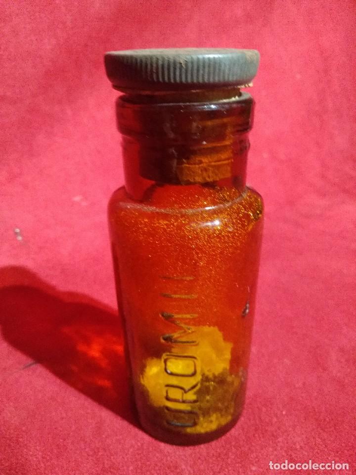 Antig&uuml;edades: BOTELLA FARMACIA UROMIL - Foto 1