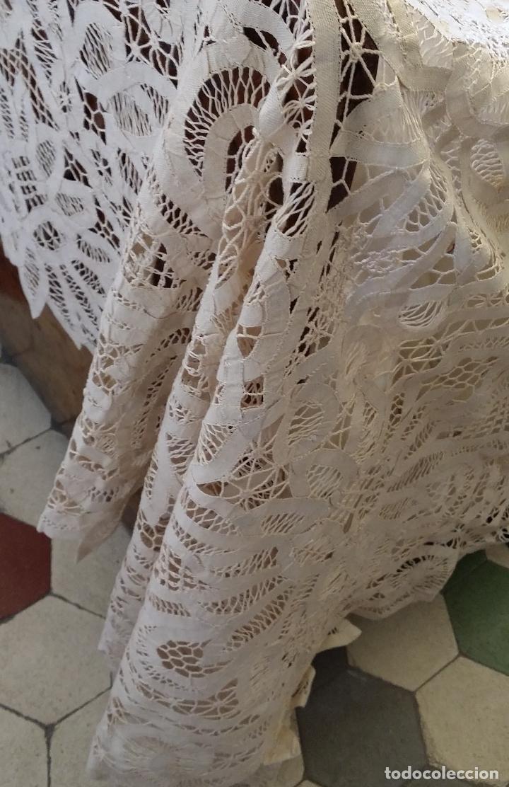 Antig&uuml;edades: Antigua colcha en encaje de cintas - Foto 11