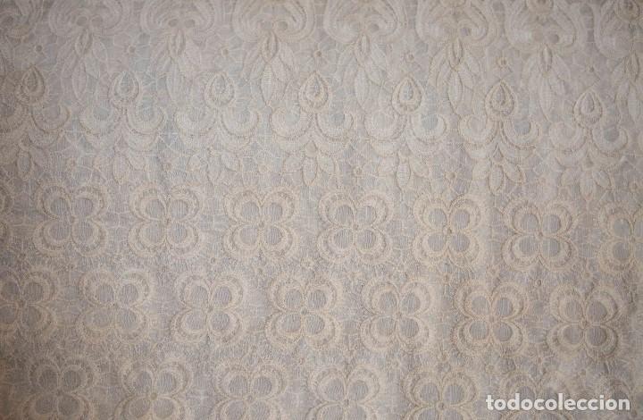 Antig&uuml;edades: Colcha de macram&eacute; para cama individual de 90. - Foto 2