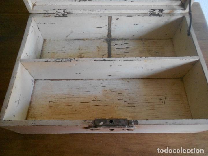 Antig&uuml;edades: cajita madera - Foto 3