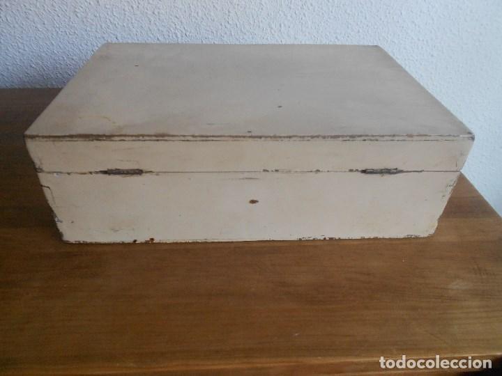 Antig&uuml;edades: cajita madera - Foto 4