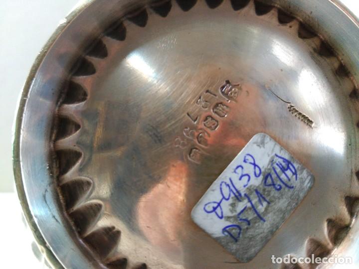 Antig&uuml;edades: JARRA DE METAL PLATEADO - Foto 12