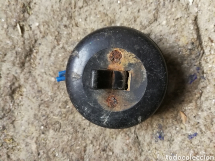 Antig&uuml;edades: Llave de luz baquelita. - Foto 1