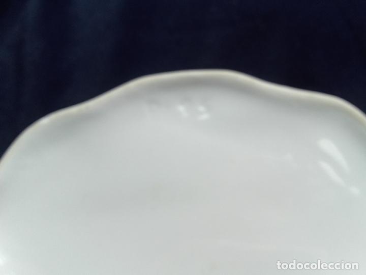 Antig&uuml;edades: Caja porcelana pintada - Foto 4