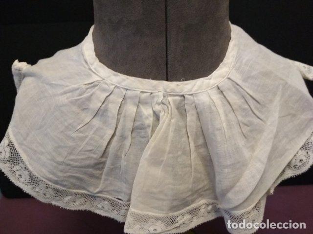 Antig&uuml;edades: ANTIGUO CUELLO DE HILO CON ENCAJE - Foto 4