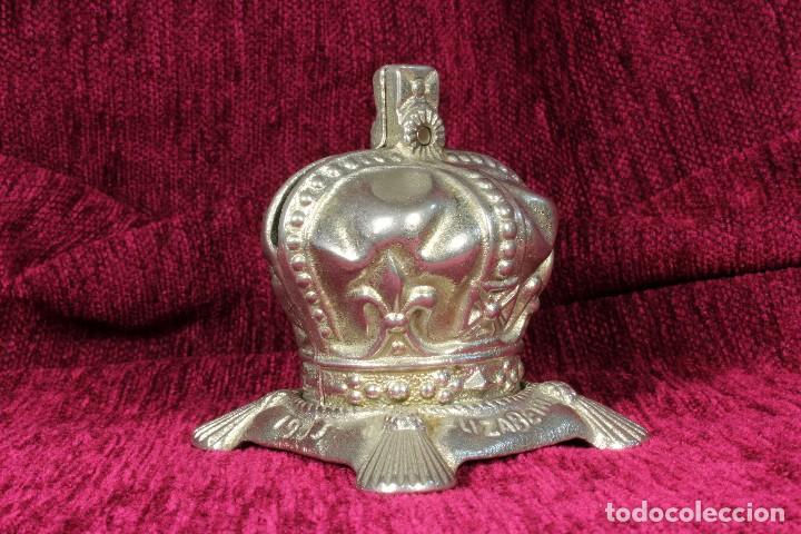 Antig&uuml;edades: Hucha Isabel II. Coronaci&oacute;n. Recordatorio. - Foto 9