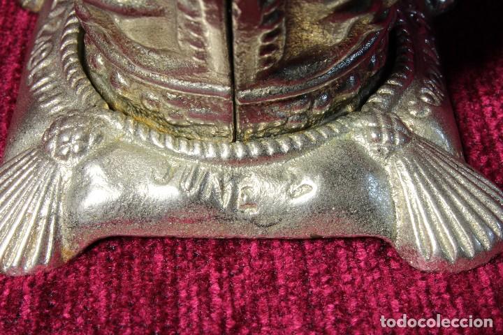 Antig&uuml;edades: Hucha Isabel II. Coronaci&oacute;n. Recordatorio. - Foto 13
