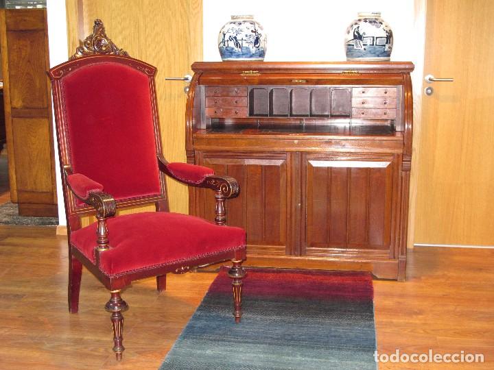 Antig&uuml;edades: IMPECABLE CONJUNTO CAOBA DOS SILLONES Y UN SOF&Aacute; - Foto 16