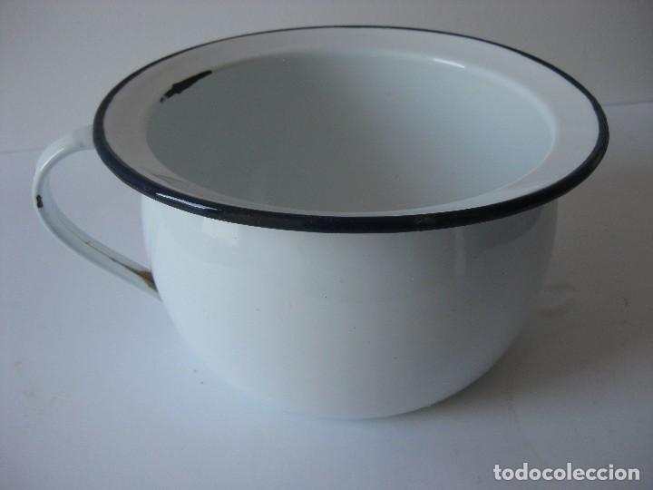 Antig&uuml;edades: ANTIGUO ORINAL DE PORCELANA ESMALTADA - Foto 1